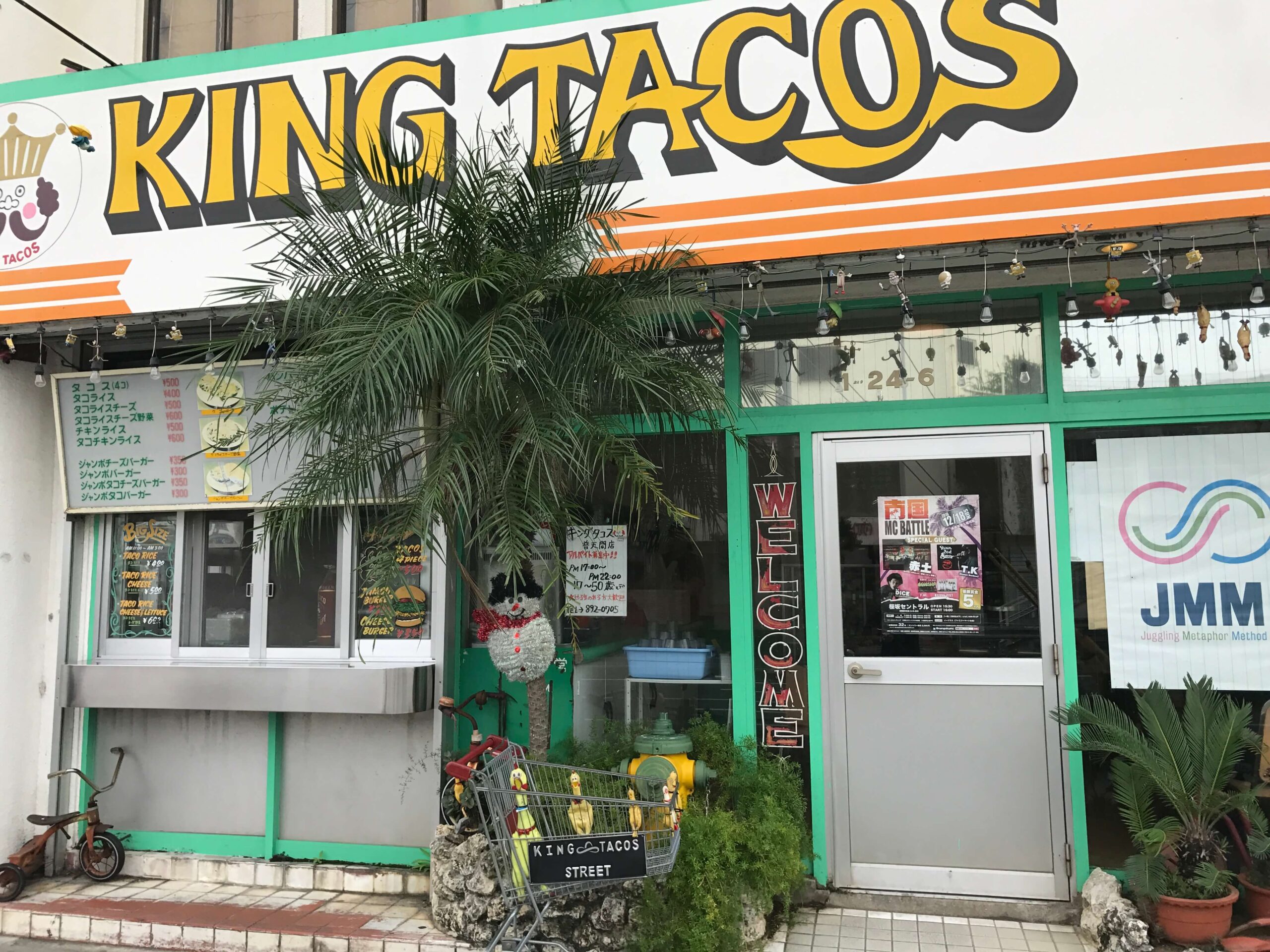 沖縄のキングタコス普天間店